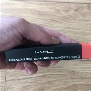 Mac lip pencil (3 for 15$)